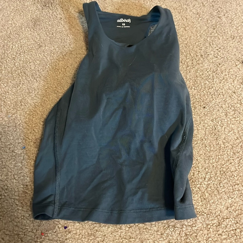 Athletic tank top